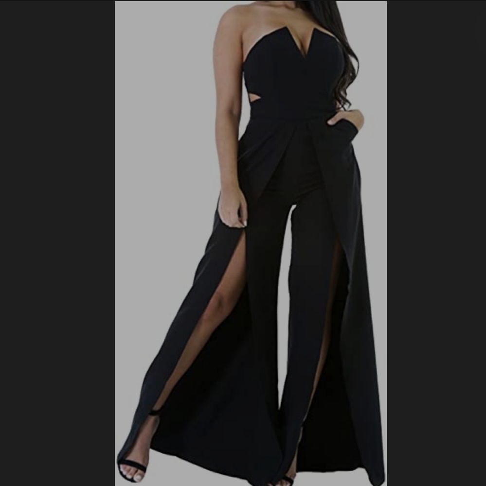 New 🔖Strapless Jumpsuit 🖤